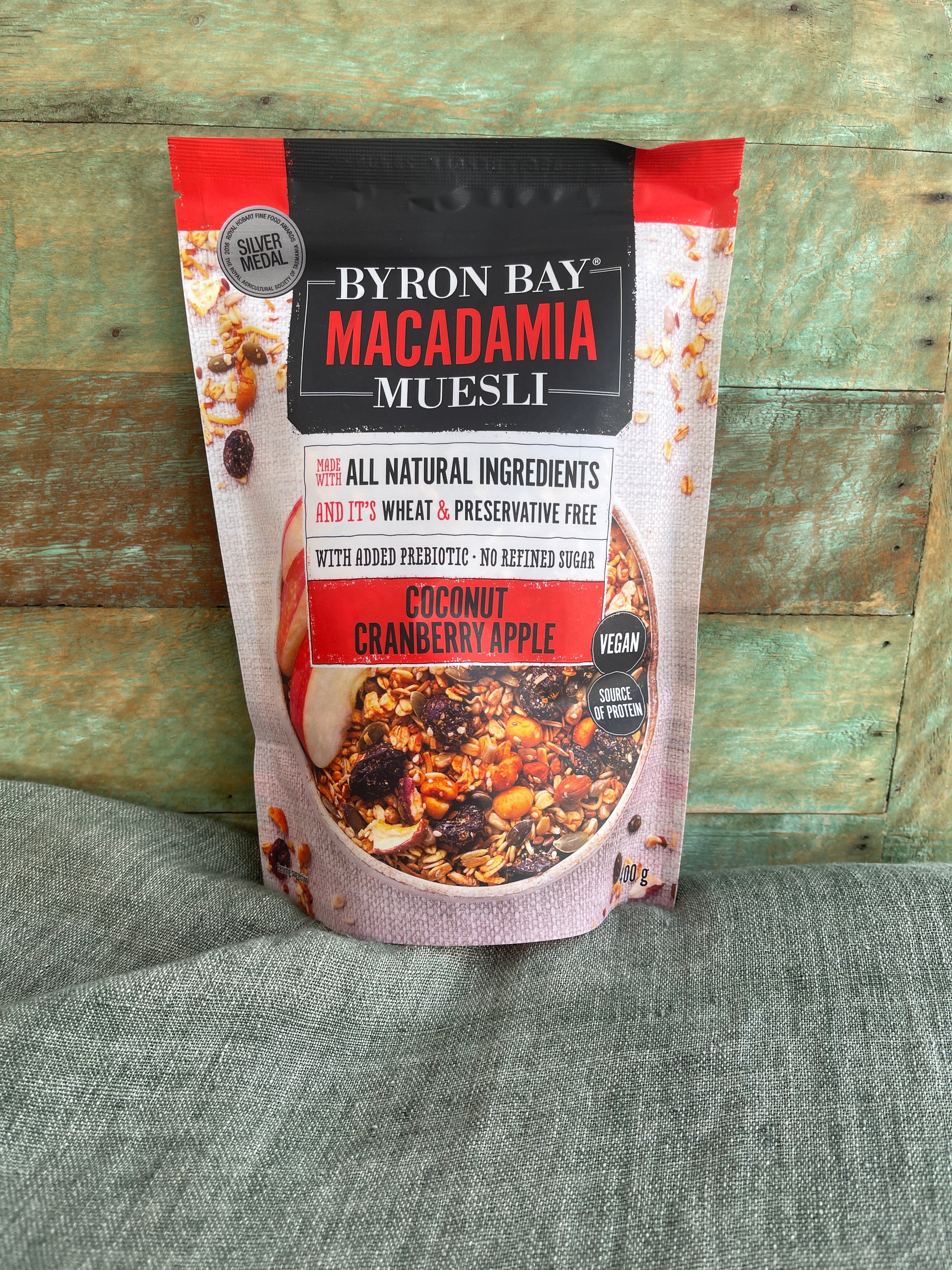 Byron Bay Macadamia Muesli Coconut Cranberry Apple