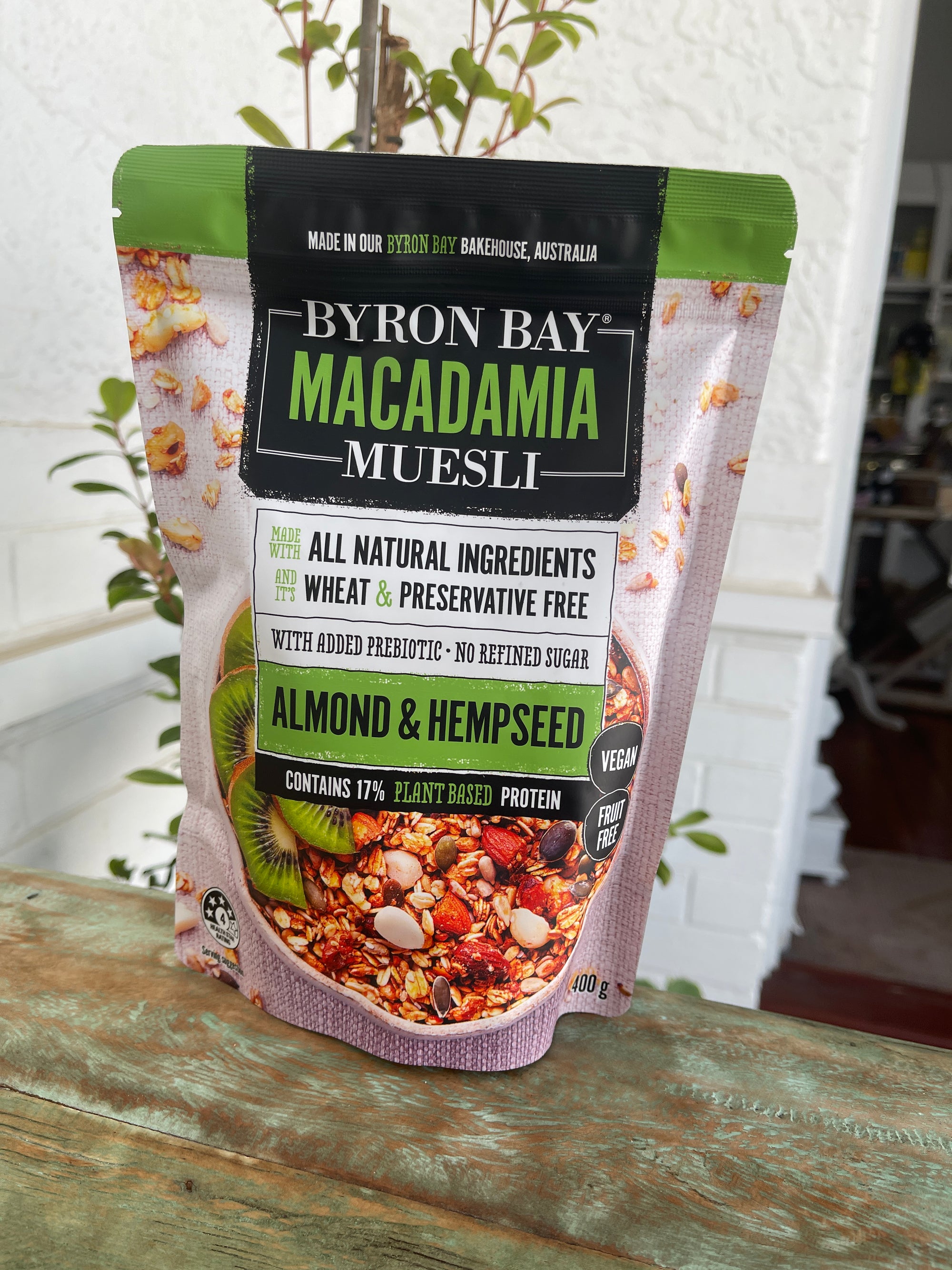 Byron Bay Macadamia Muesli Almond & Hempseed